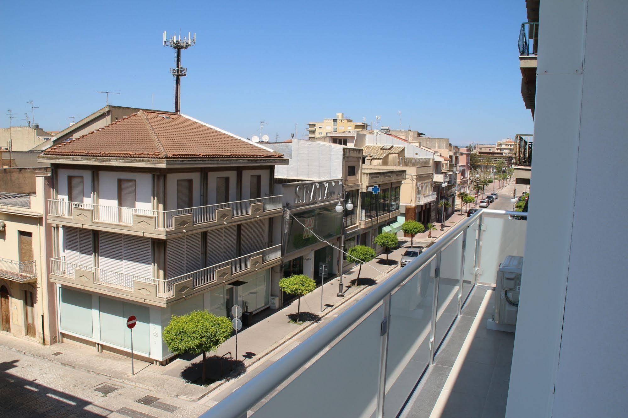 La Terrazza B&B Comiso Buitenkant foto